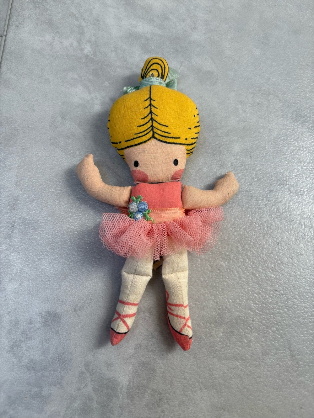 Vintage 1975 Joan Walsh Anglund Ballerina Cloth Pocket Doll